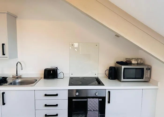City Blessed Apartment 4 With Free Parking